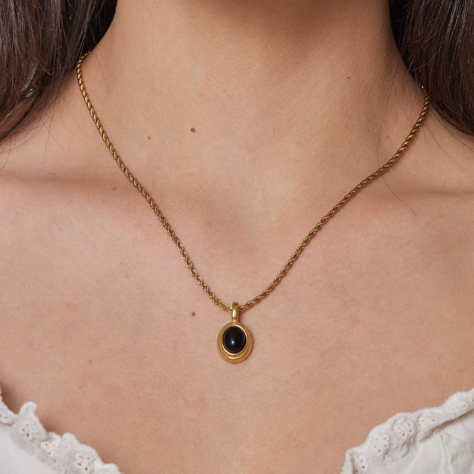 Collar Noir