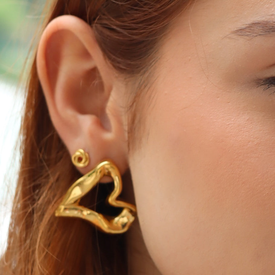 Aretes Moris