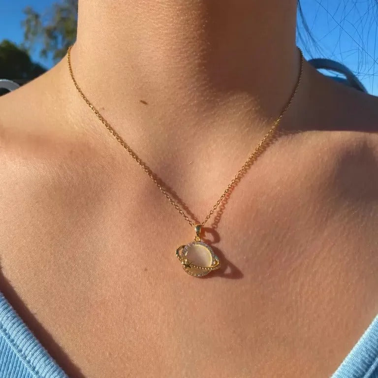 Collar Saturno 🪐 – kyragold